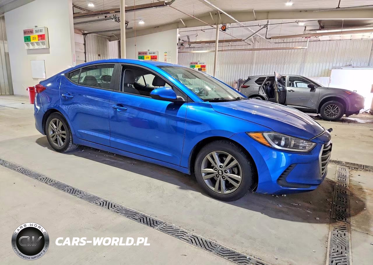 2017 Hyundai Elantra Se VIN:5NPD84LF0HH174957 - 4