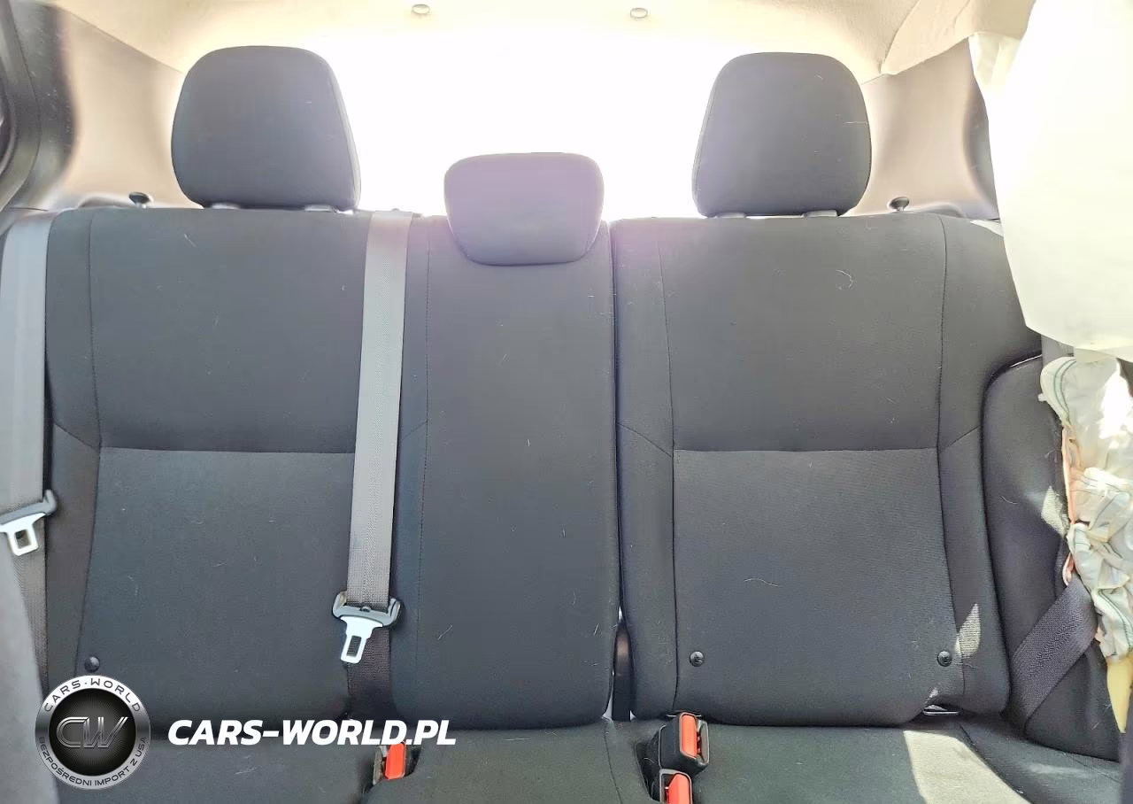 2024 Nissan Kicks S VIN:3N1CP5BV8RL475137 - 10