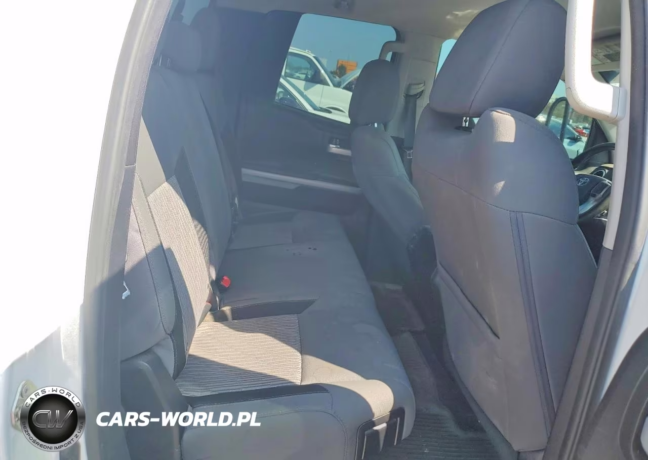 2017 Toyota Tundra Sr5 VIN:5TFUW5F18HX647584 - 10
