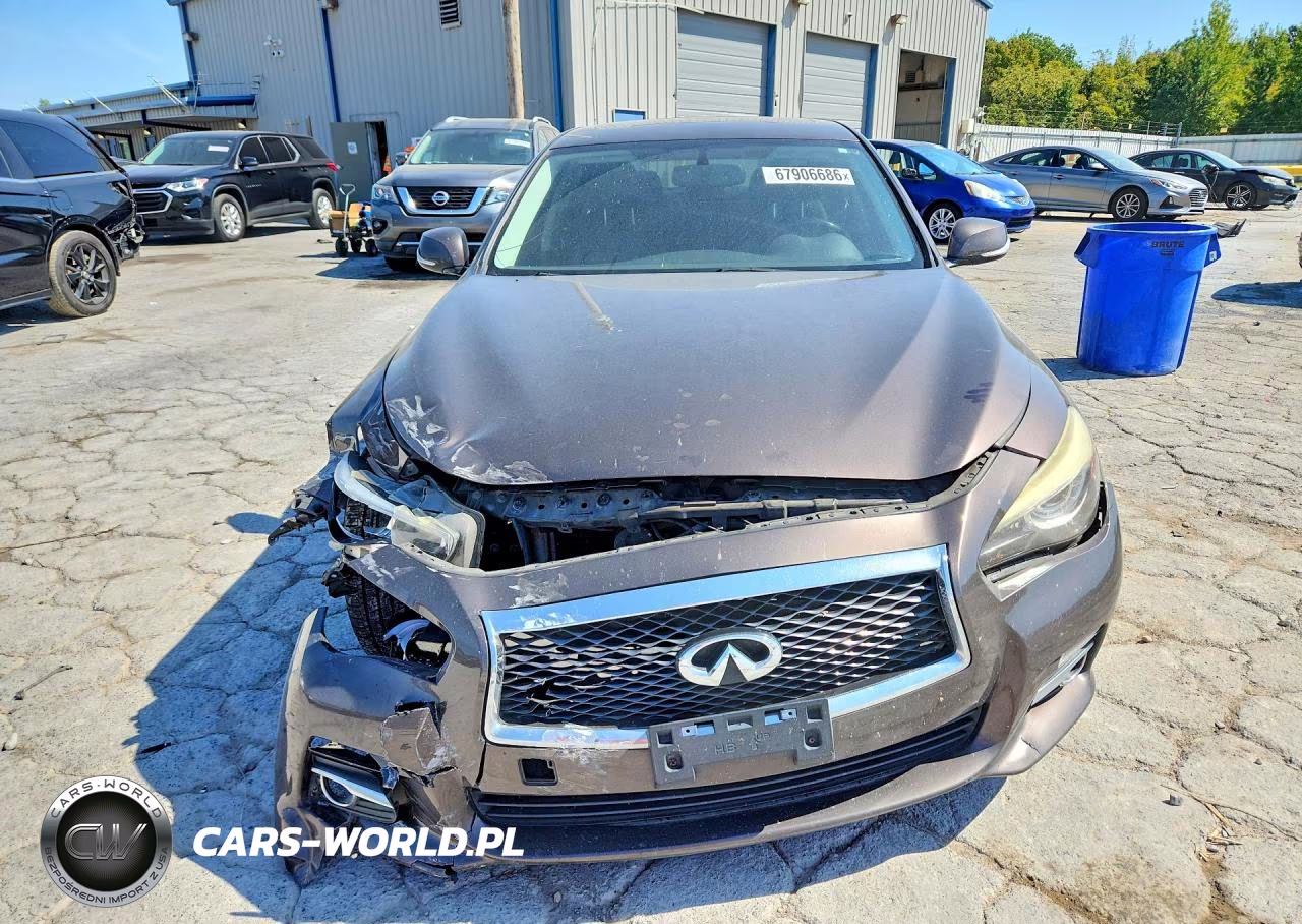 2015 Infiniti Q50 Premium VIN:JN1BV7AR0FM413458 - 5
