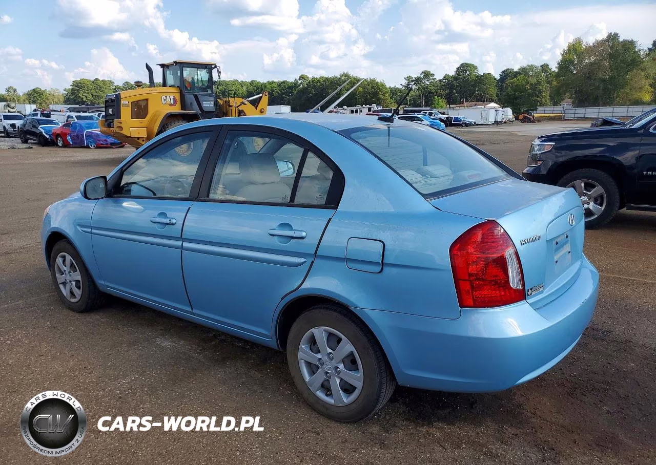 2010 Hyundai Accent Gls VIN:KMHCN4AC2AU530572 - 2