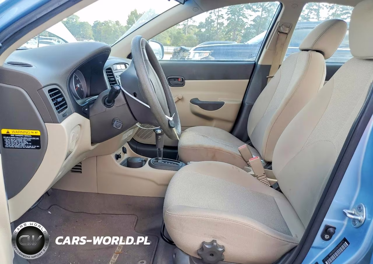 2010 Hyundai Accent Gls VIN:KMHCN4AC2AU530572 - 7