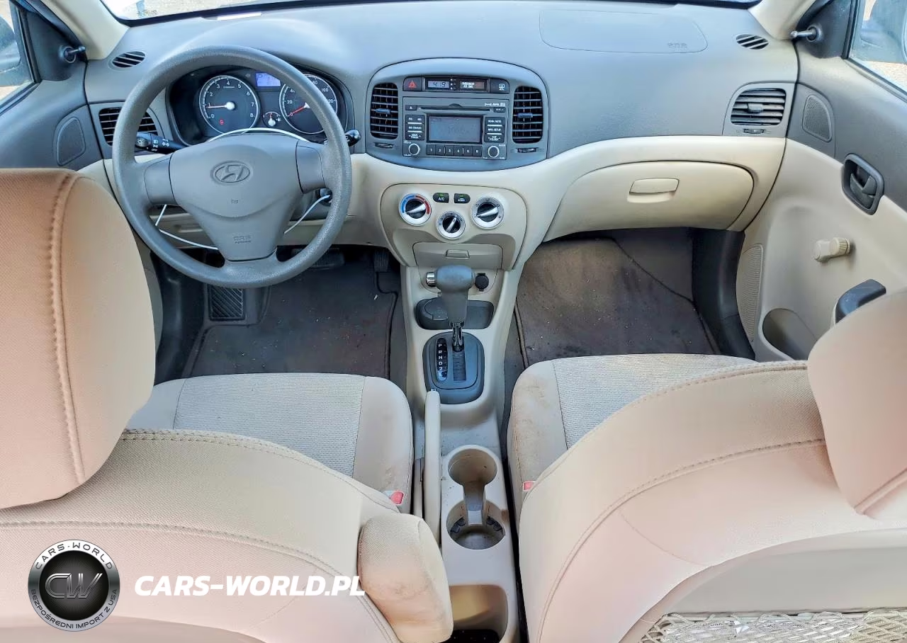 2010 Hyundai Accent Gls VIN:KMHCN4AC2AU530572 - 8