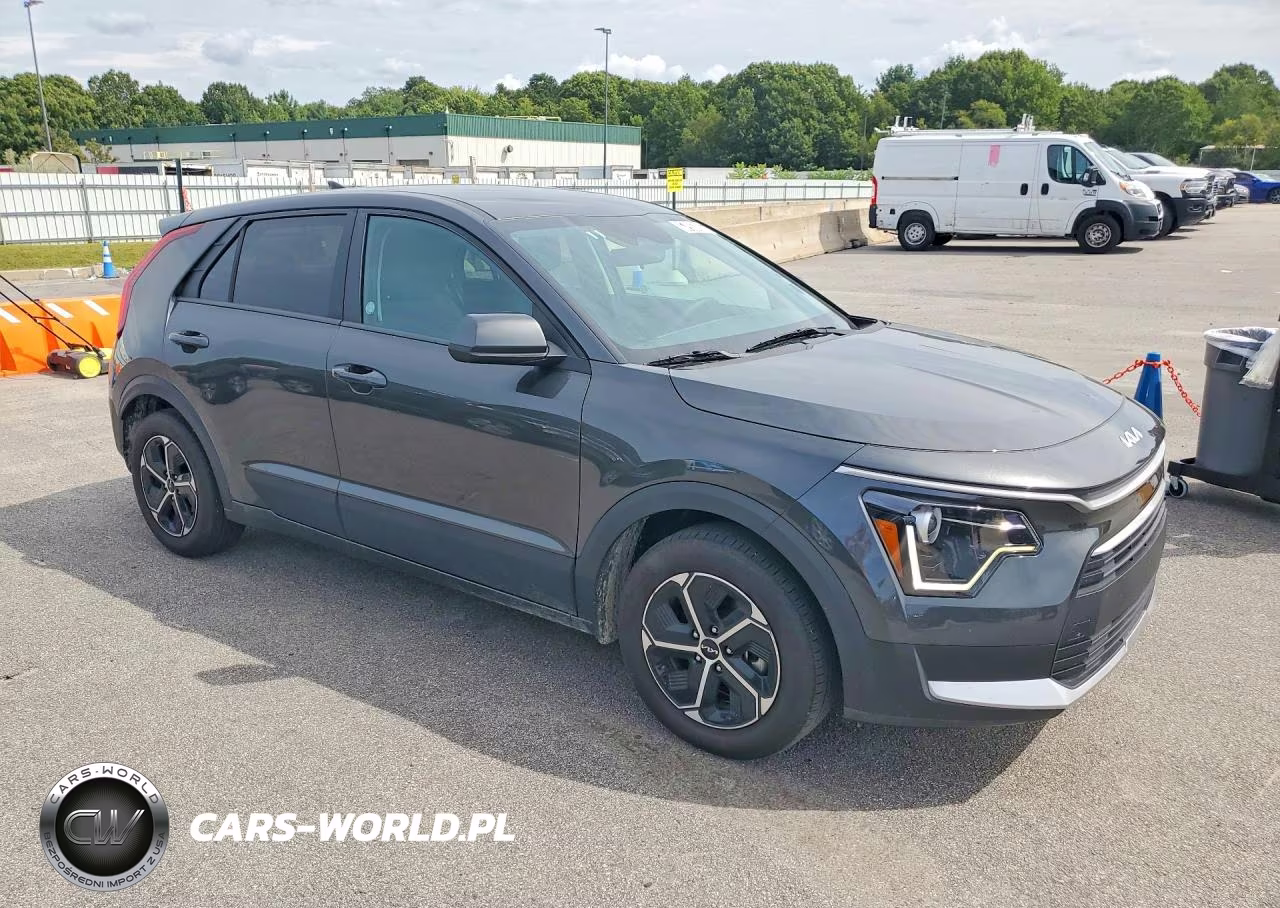 2025 Kia Niro Lx VIN:KNDCP3LE8S5289202 - 4