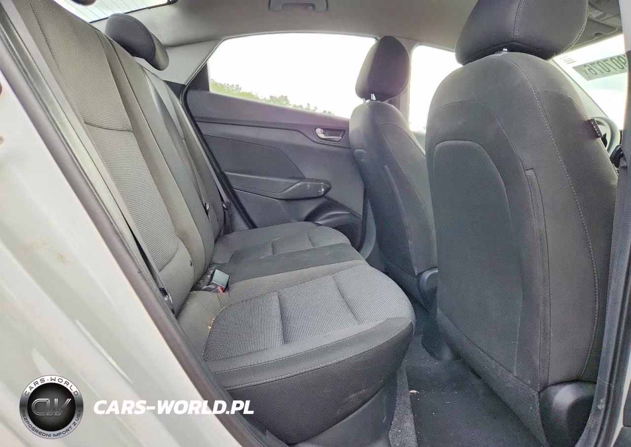 2019 Hyundai Accent Se VIN:3KPC24A37KE076445 - 10