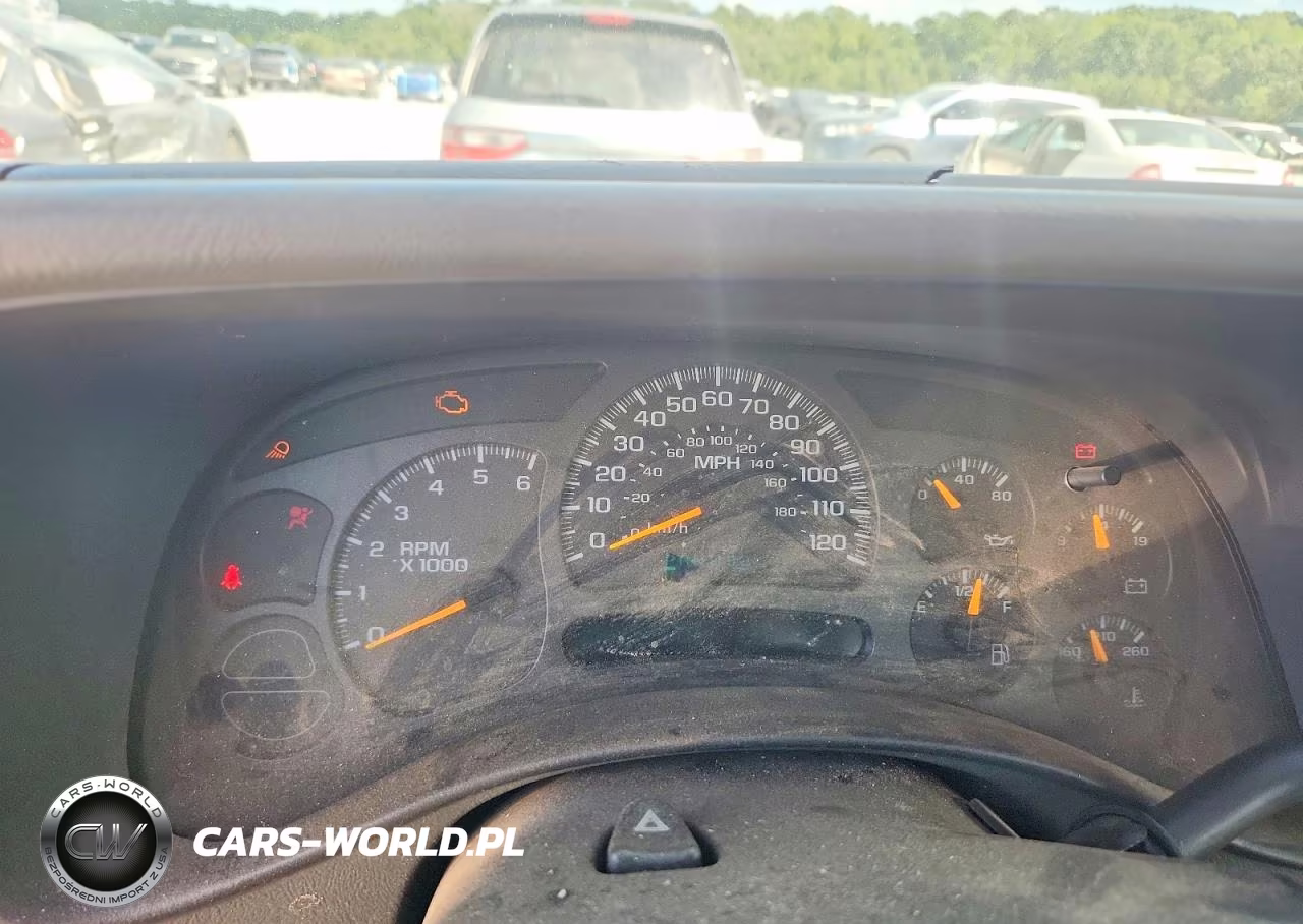 2004 Chevrolet Silverado C1500 VIN:1GCEC19T74Z244679 - 9