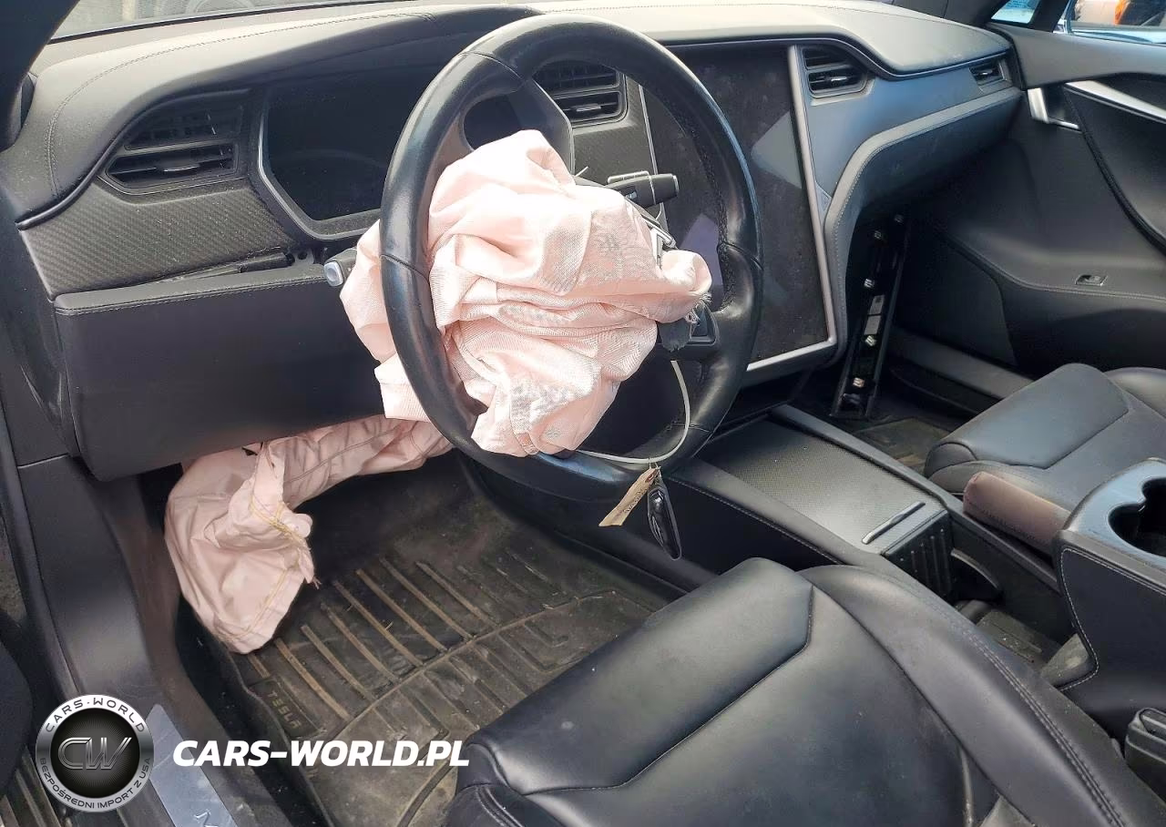 2018 Tesla Model S VIN:5YJSA1E28JF258145 - 8