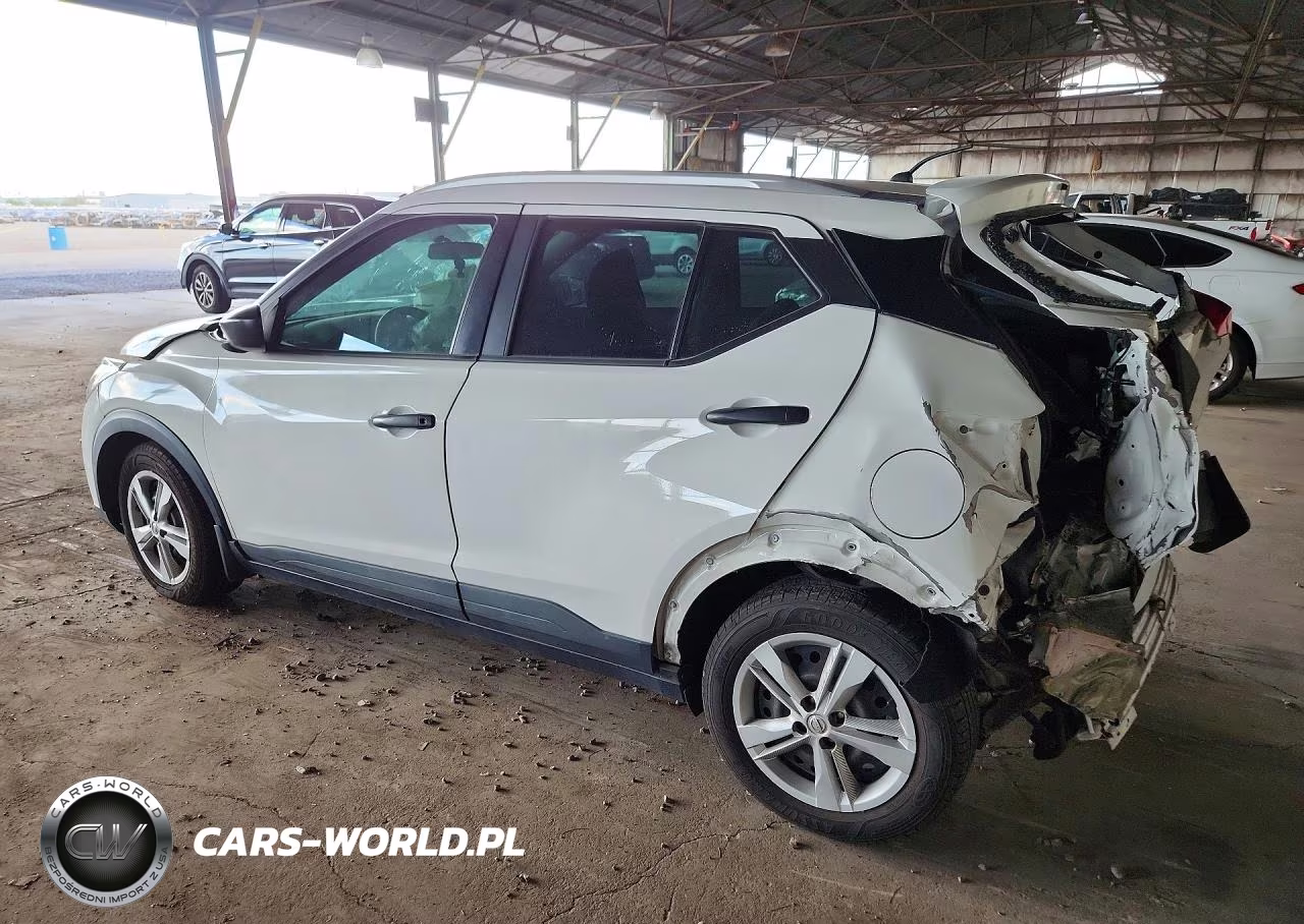 2019 Nissan Kicks S VIN:3N1CP5CU2KL482001 - 2