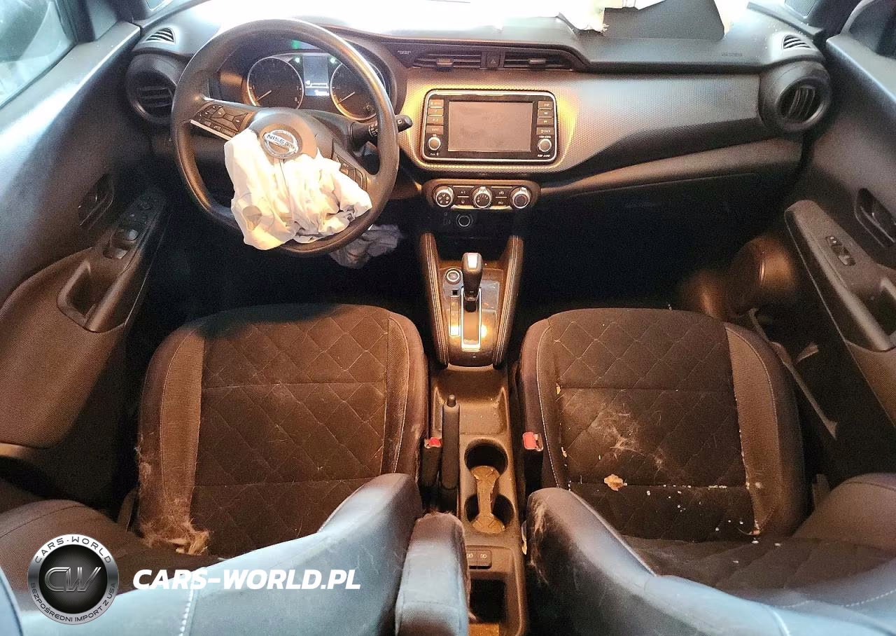 2019 Nissan Kicks S VIN:3N1CP5CU2KL482001 - 8