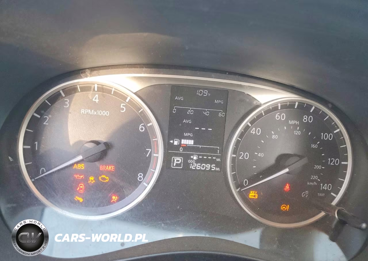 2019 Nissan Kicks S VIN:3N1CP5CU2KL482001 - 9