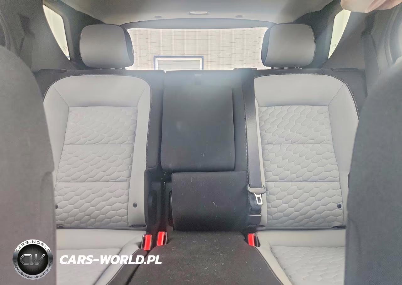 2019 Chevrolet Equinox Lt VIN:2GNAXUEV0K6215150 - 10