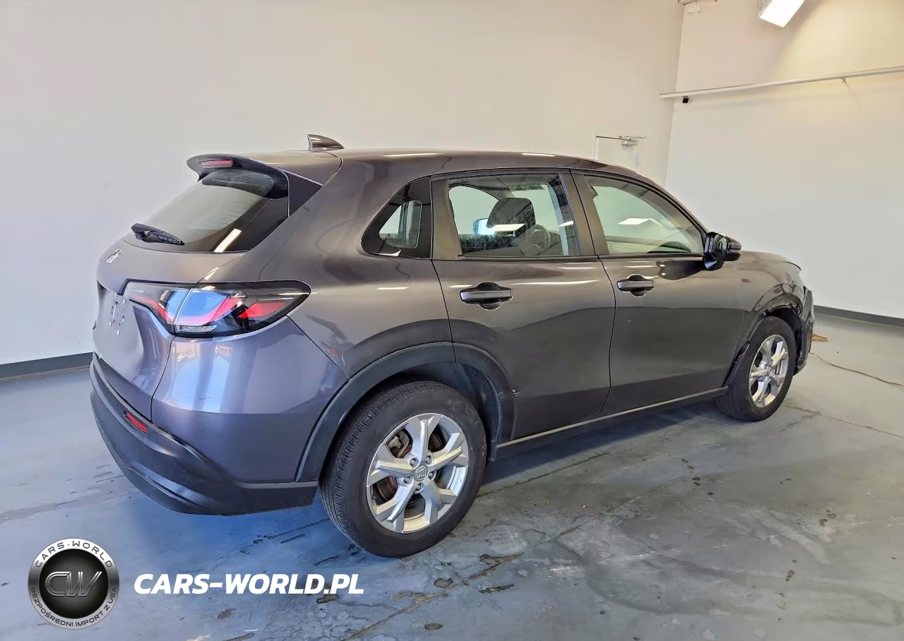 2023 Honda Hr-V Lx VIN:3CZRZ2H31PM747423 - 3