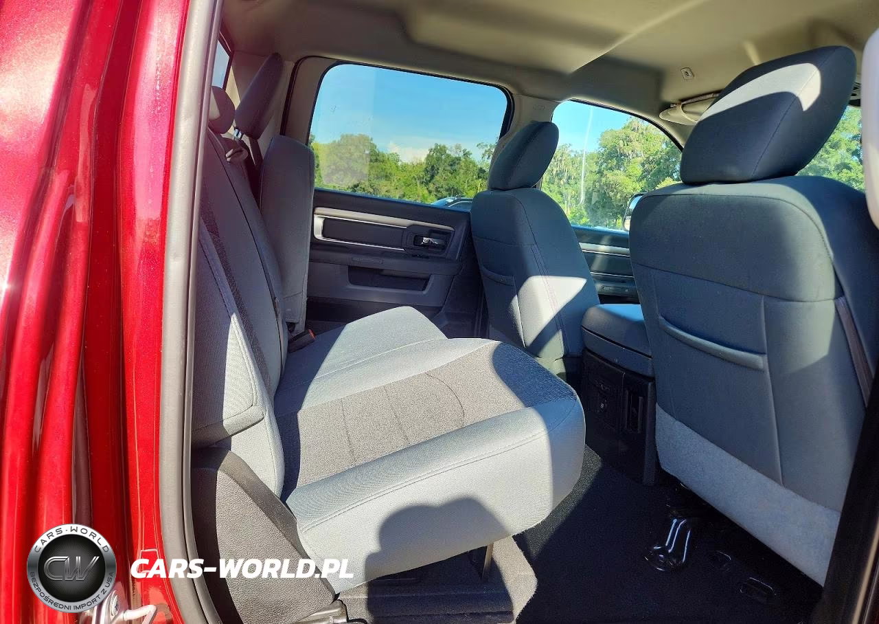 2018 Ram 3500 Slt VIN:3C63RRHL1JG428900 - 10