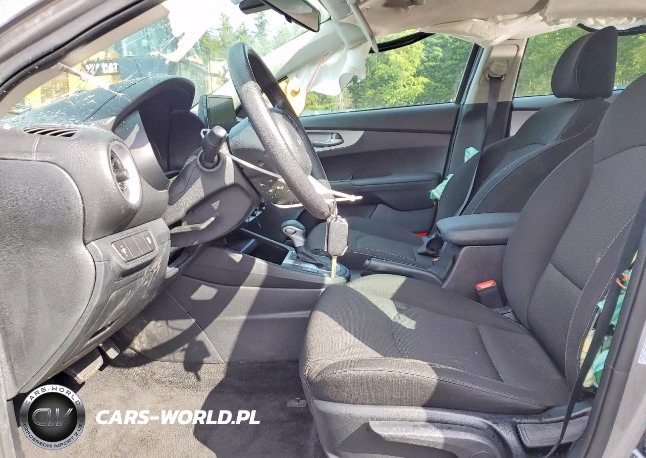 2024 Kia Forte Lxs VIN:3KPF24AD9RE796426 - 7