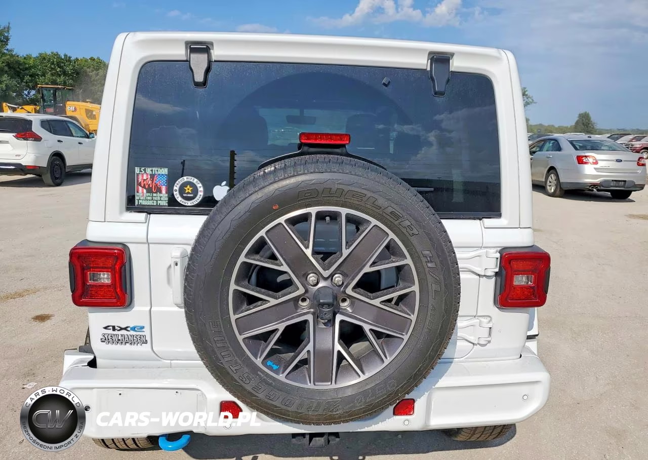 2022 Jeep Wrangler Unlimited Sahara 4Xe VIN:1C4JJXP67NW218753 - 6