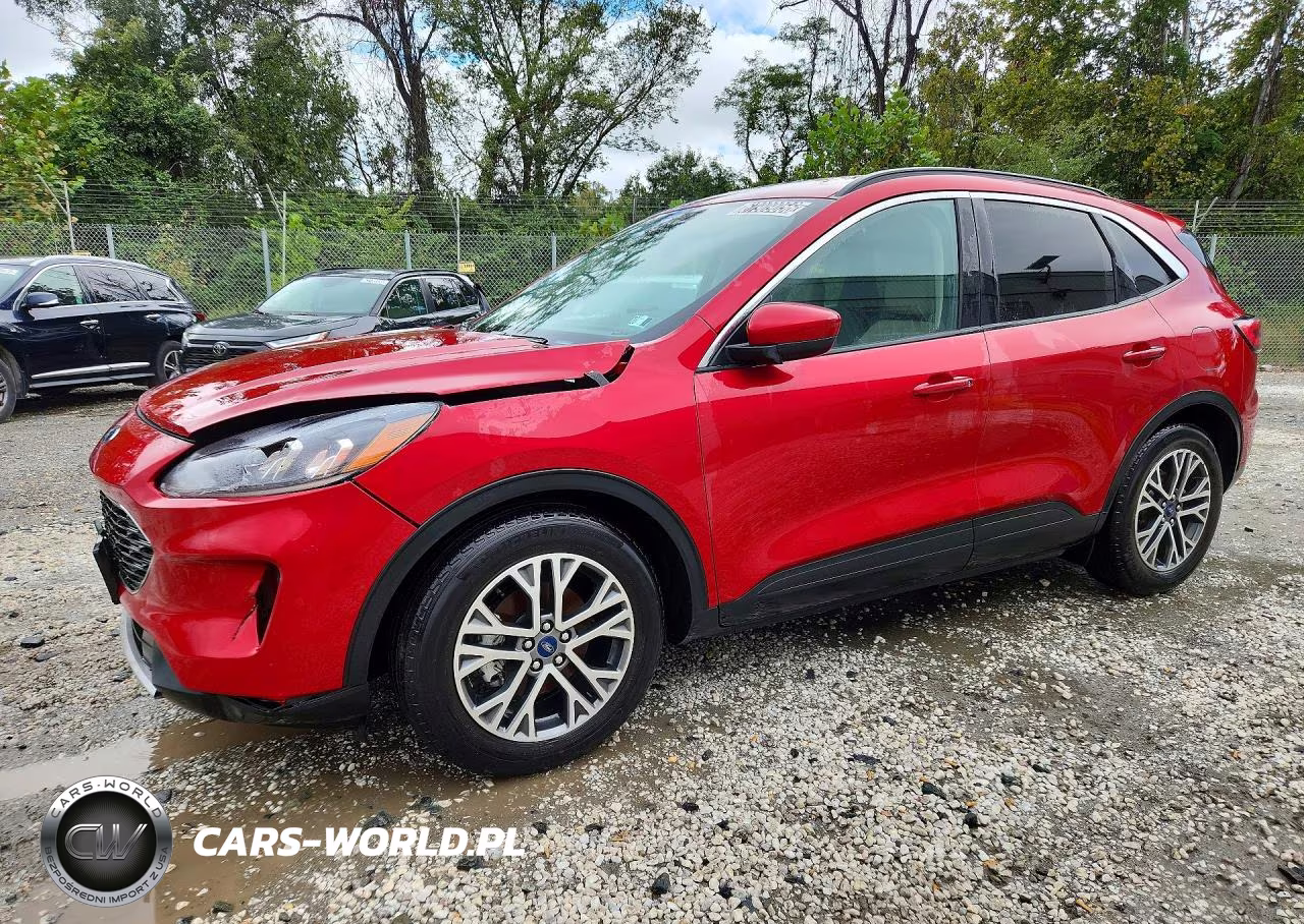 2020 Ford Escape Sel