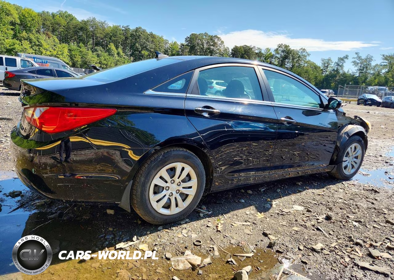 2013 Hyundai Sonata Gls VIN:5NPEB4AC5DH525466 - 3