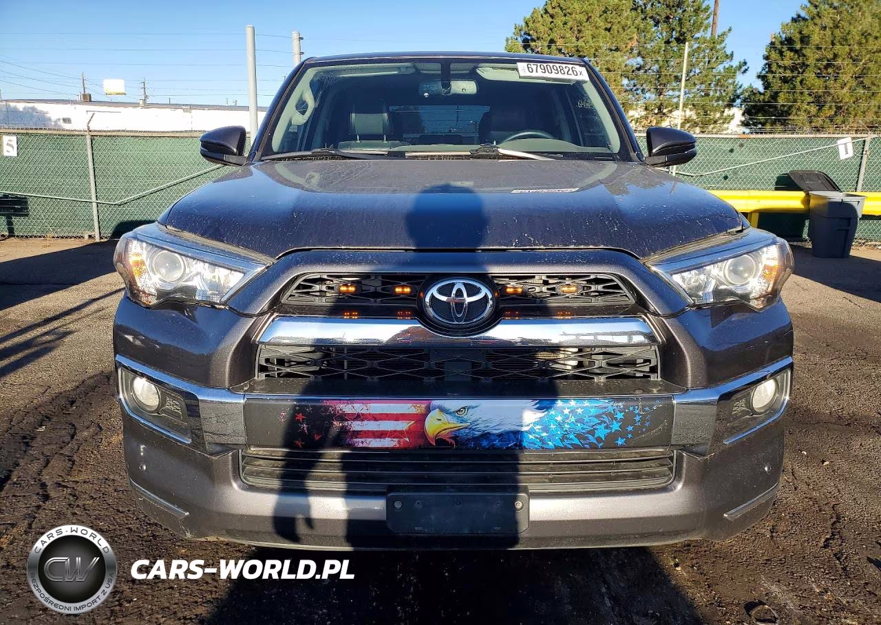 2018 Toyota 4Runner Limited VIN:JTEBU5JR7J5562162 - 5