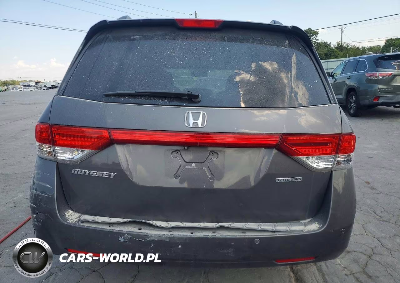 2015 Honda Odyssey Touring VIN:5FNRL5H98FB064019 - 6