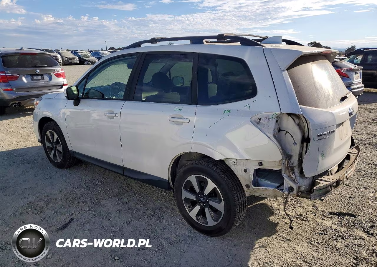2017 Subaru Forester 2.5I Premium VIN:JF2SJAGC7HH583810 - 2