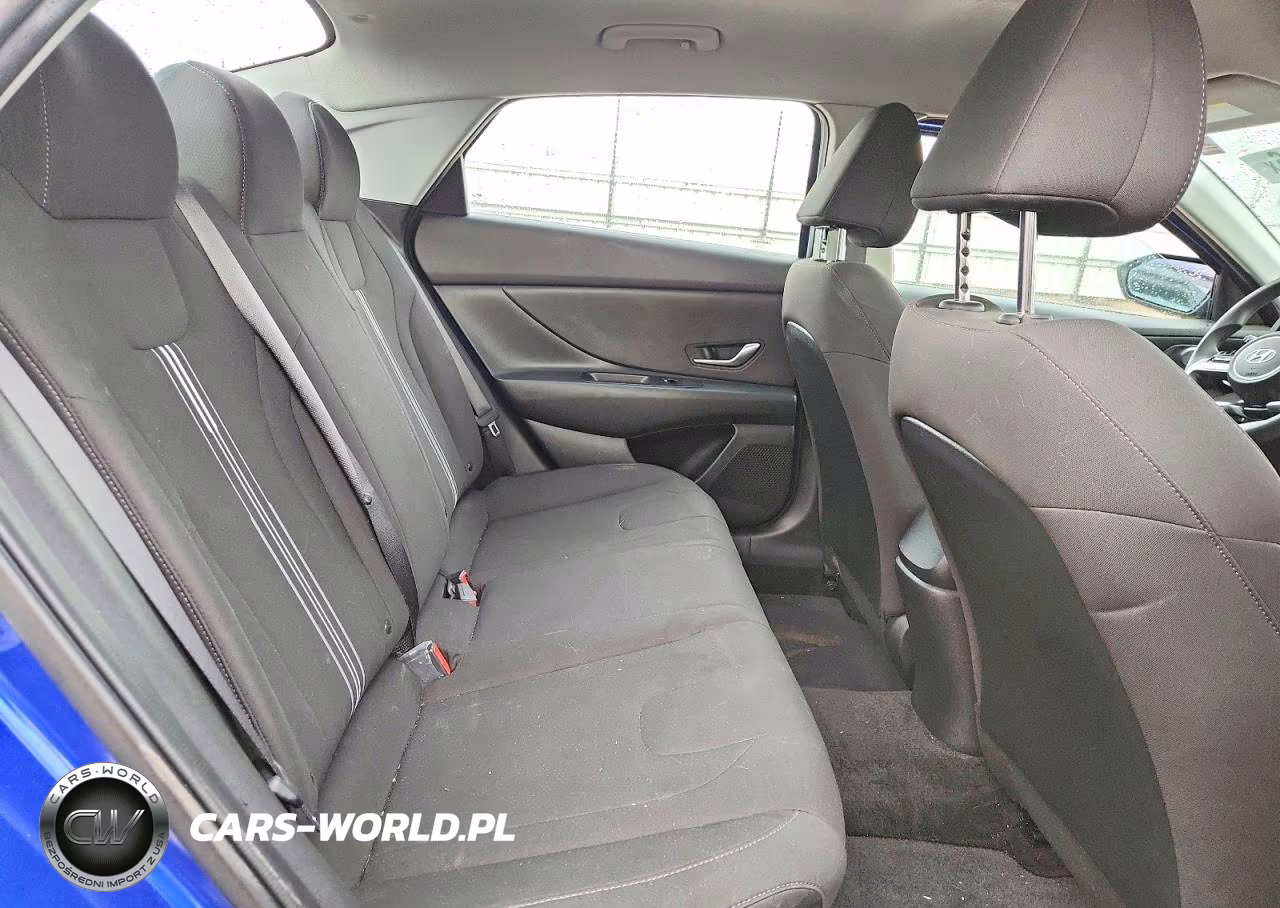 2023 Hyundai Elantra Sel VIN:KMHLM4AG9PU448708 - 10