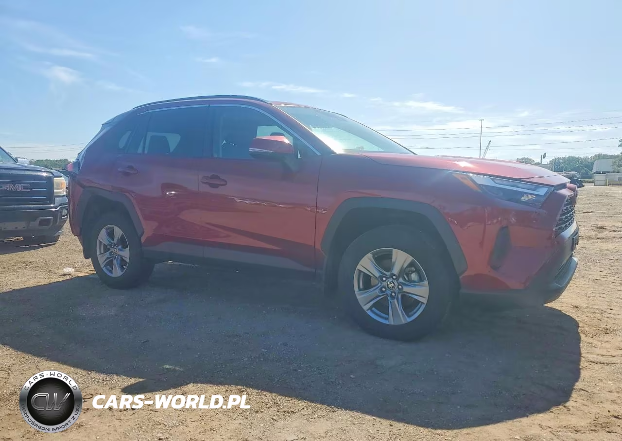 2022 Toyota Rav4 Xle VIN:2T3P1RFV6NW254544 - 4