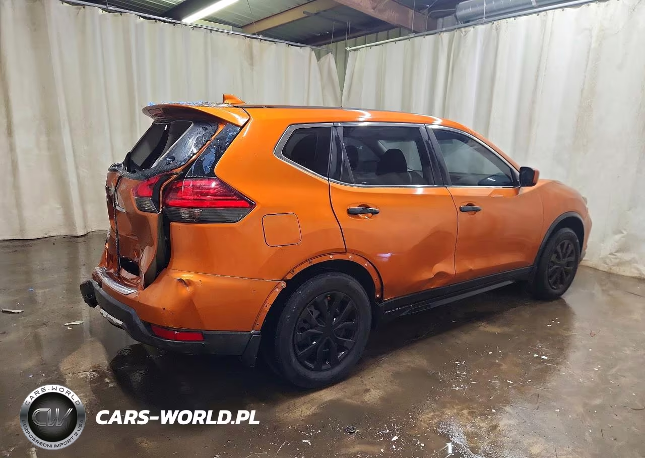 2017 Nissan Rogue S VIN:5N1AT2MT4HC776486 - 3