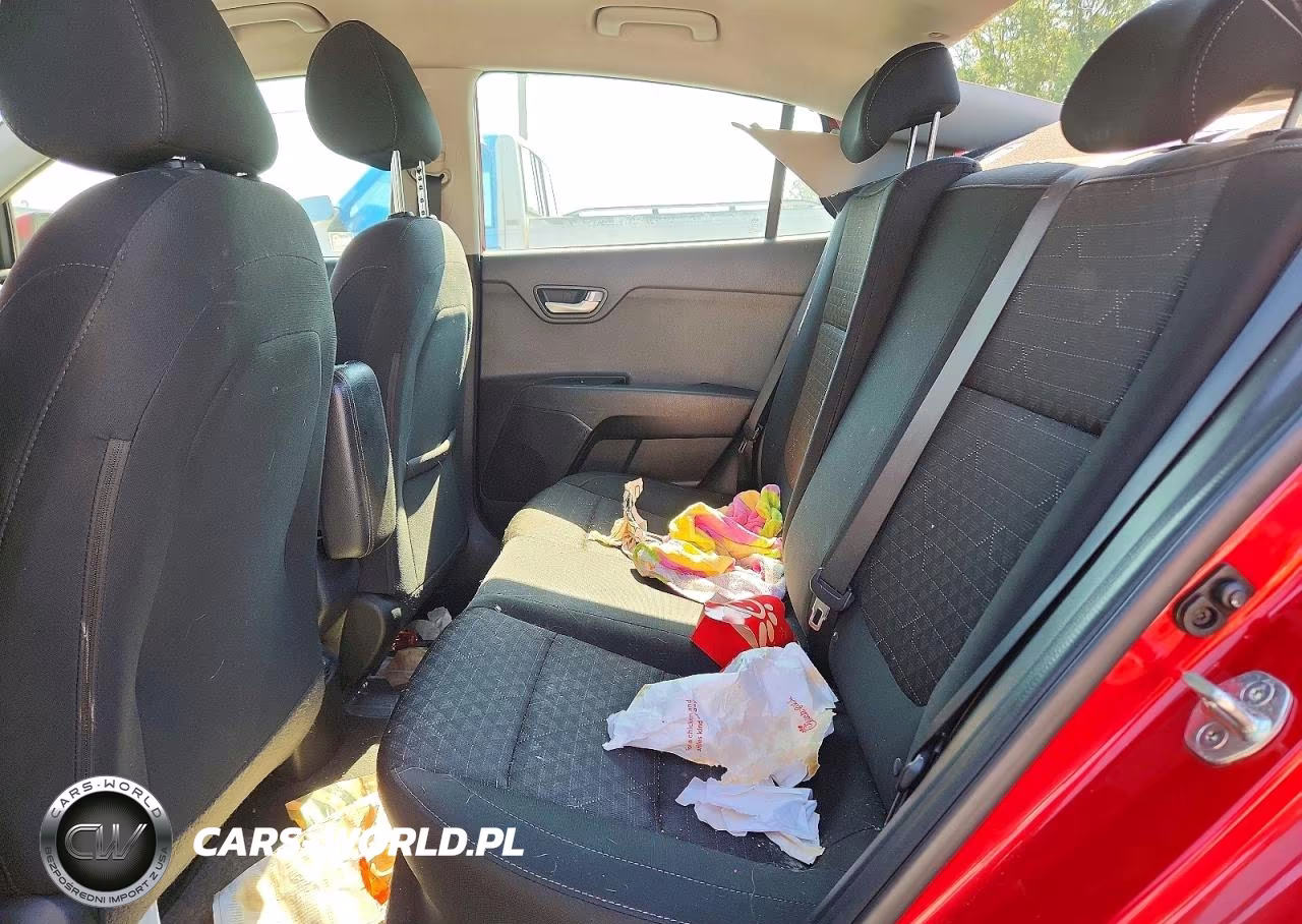 2019 Kia Rio S VIN:3KPA24AB0KE157351 - 10
