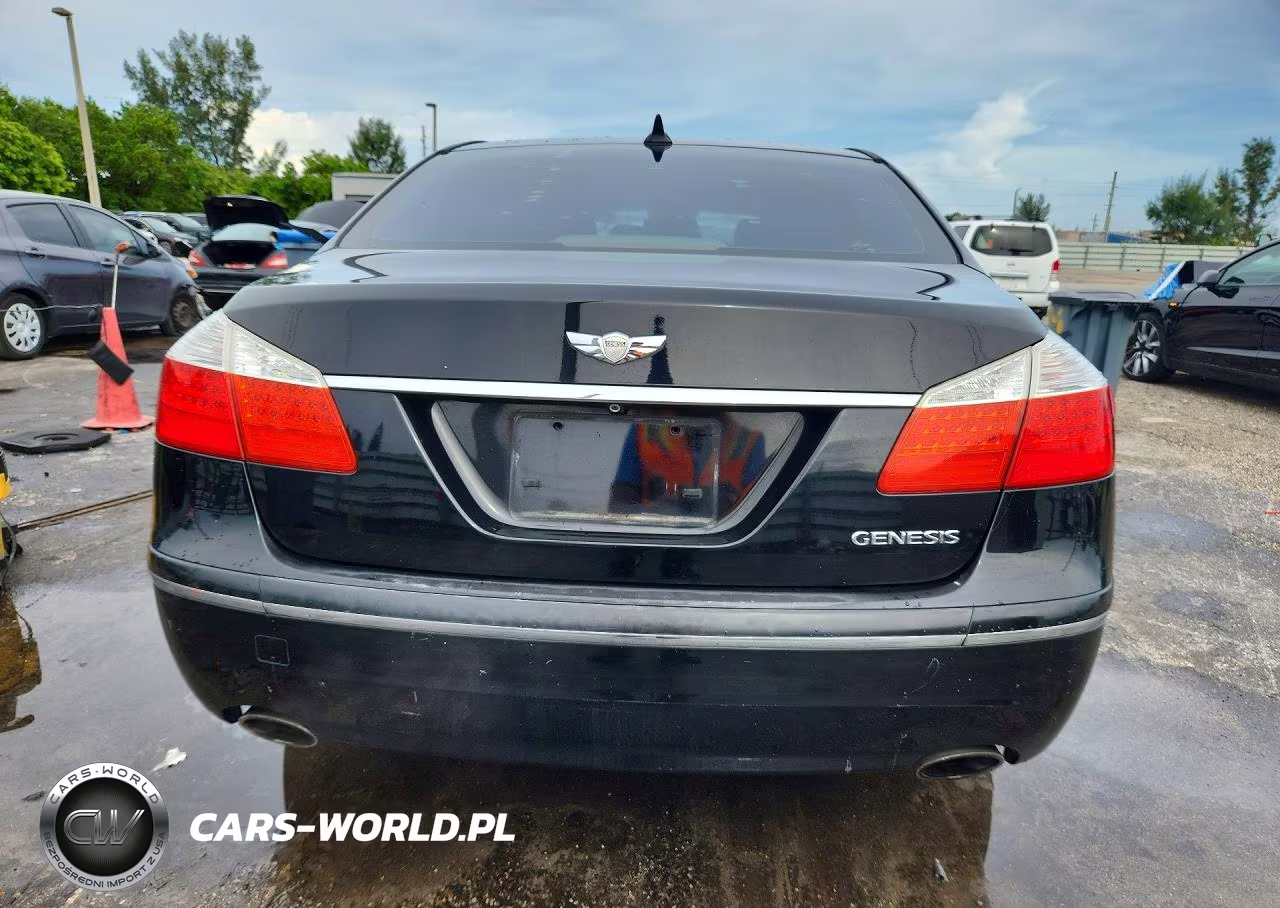 2010 Hyun Genesis VIN:KMHGC4DE6AU100726 - 6