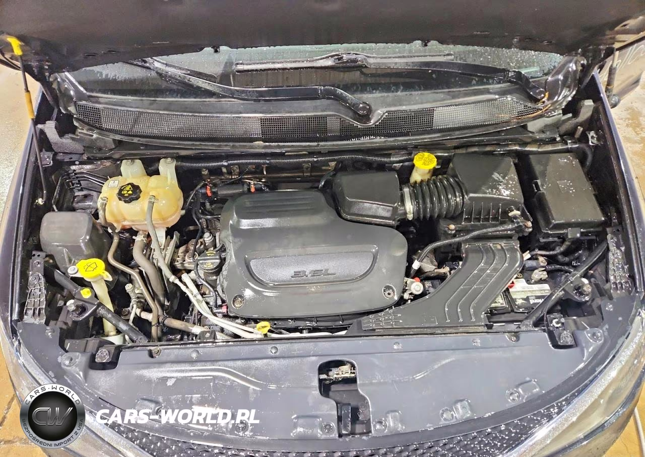 2020 Chrysler Voyager Lxi VIN:2C4RC1DG5LR261775 - 12