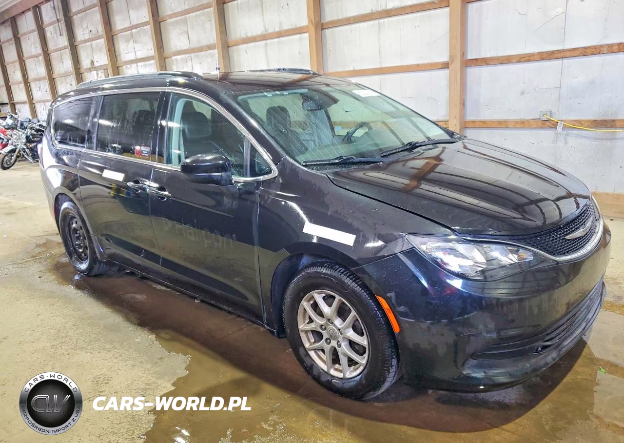 2020 Chrysler Voyager Lxi VIN:2C4RC1DG5LR261775 - 4