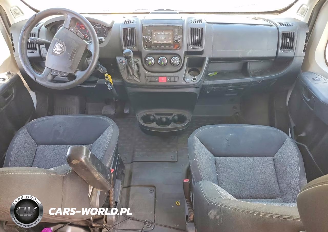2018 Ram Promaster 2500 Delivery Van VIN:3C6TRVCG1JE112847 - 8