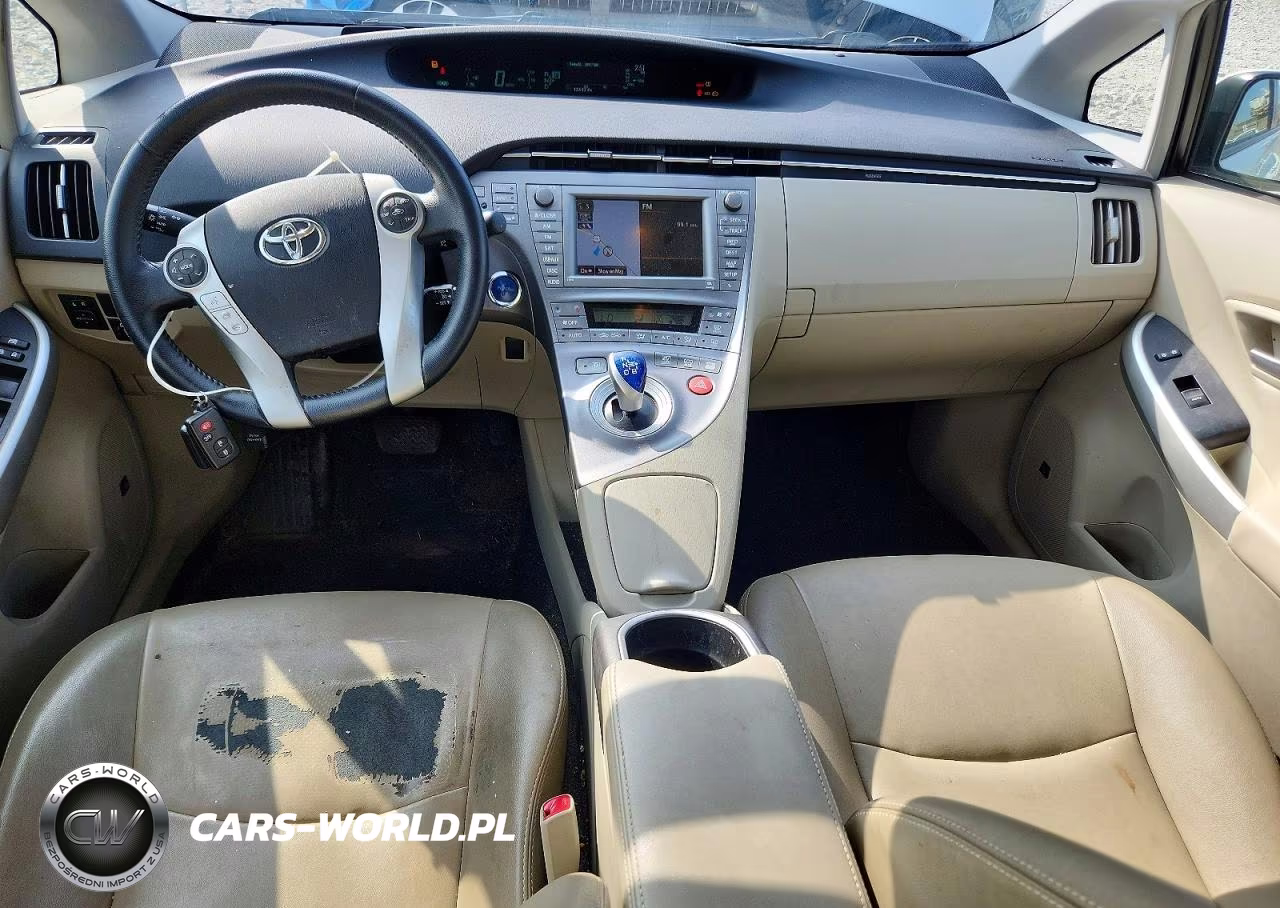 2013 Toyota Prius Four VIN:JTDKN3DU4D5679014 - 8