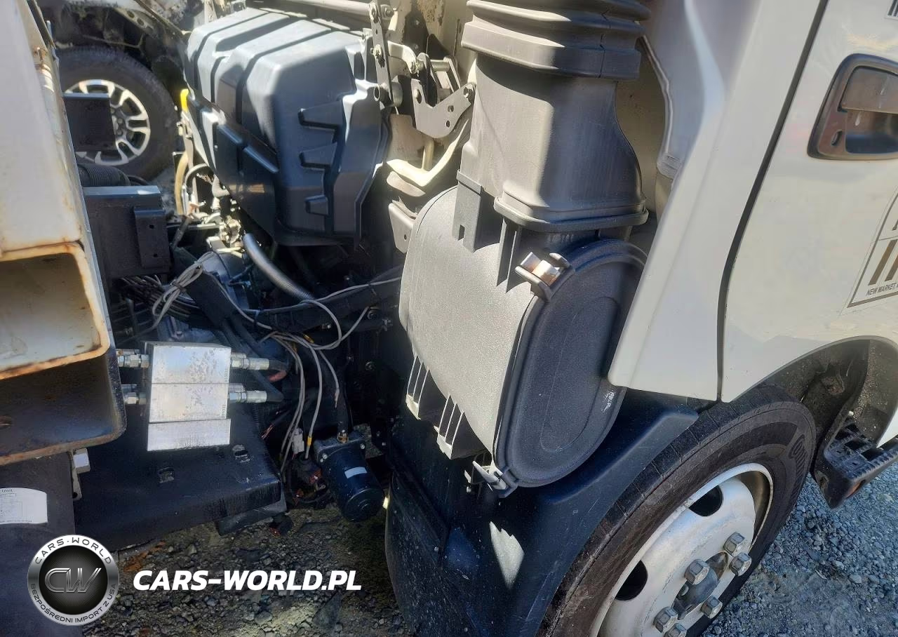 2016 Hino 195 - Utility - Service Bed VIN:JHHHDM2H7GK001935 - 10