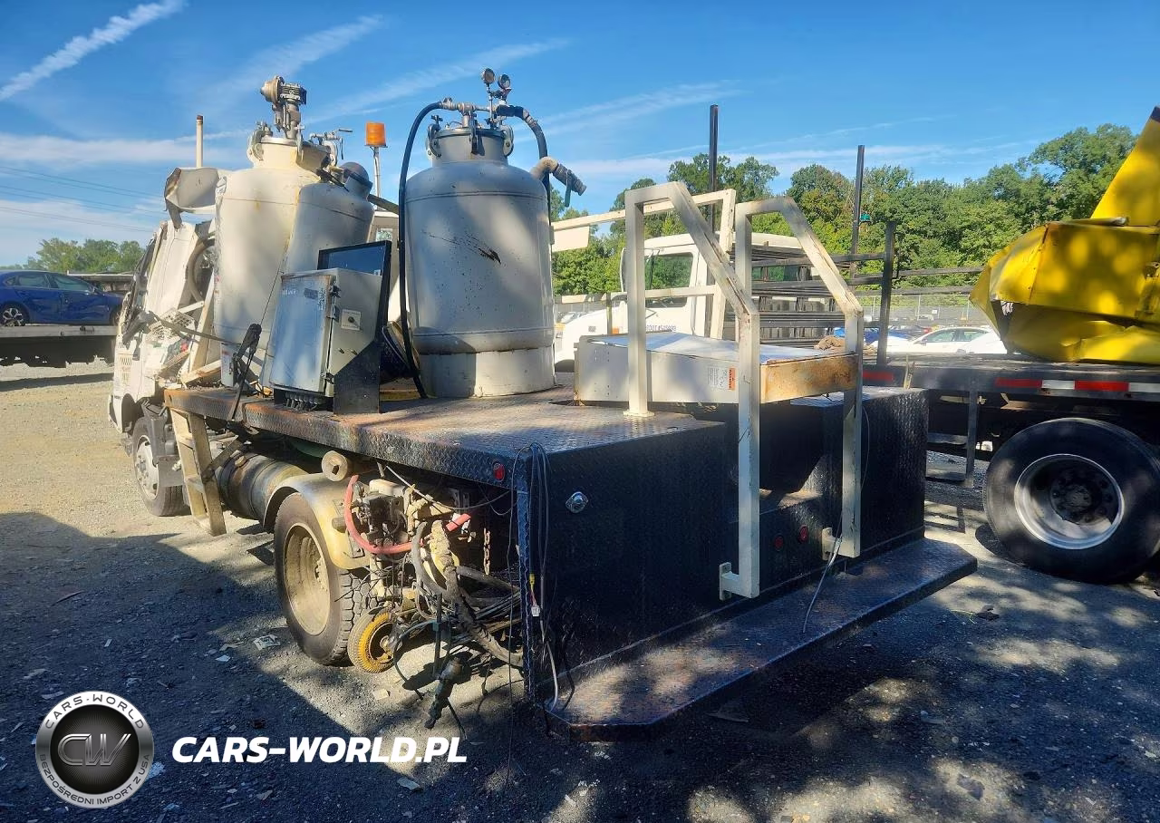 2016 Hino 195 - Utility - Service Bed VIN:JHHHDM2H7GK001935 - 2