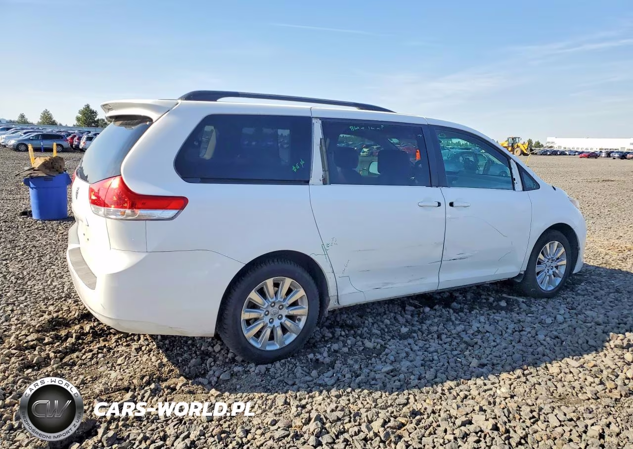 2011 Toyota Sienna Xle 7-Passenger VIN:5TDDK3DC4BS029888 - 3