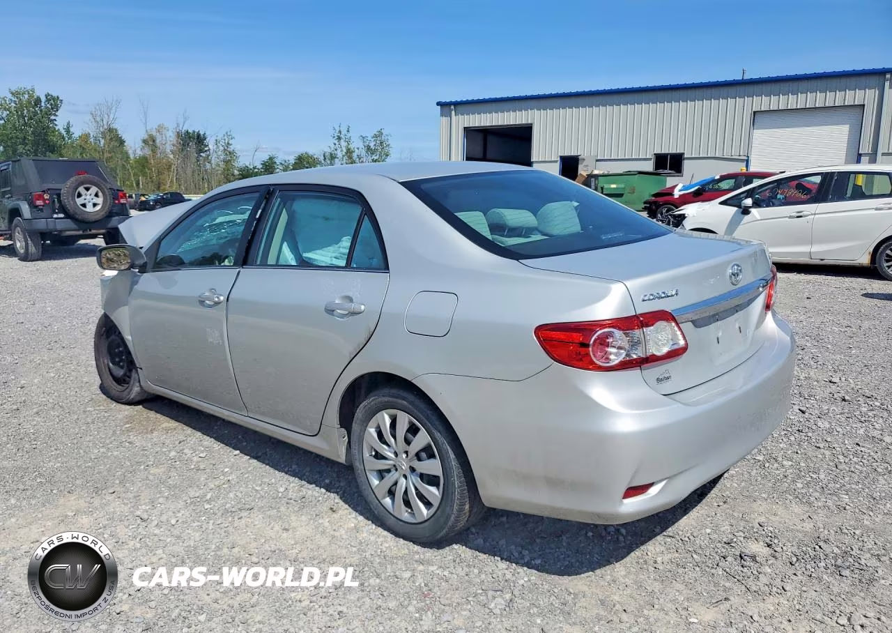 2013 Toyota Corolla Le VIN:2T1BU4EE1DC060910 - 2