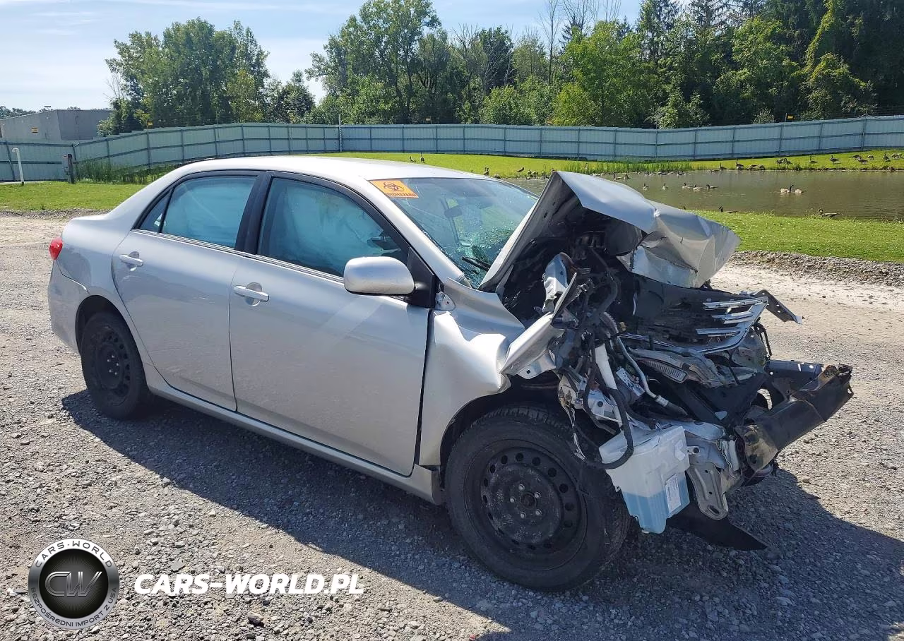 2013 Toyota Corolla Le VIN:2T1BU4EE1DC060910 - 4