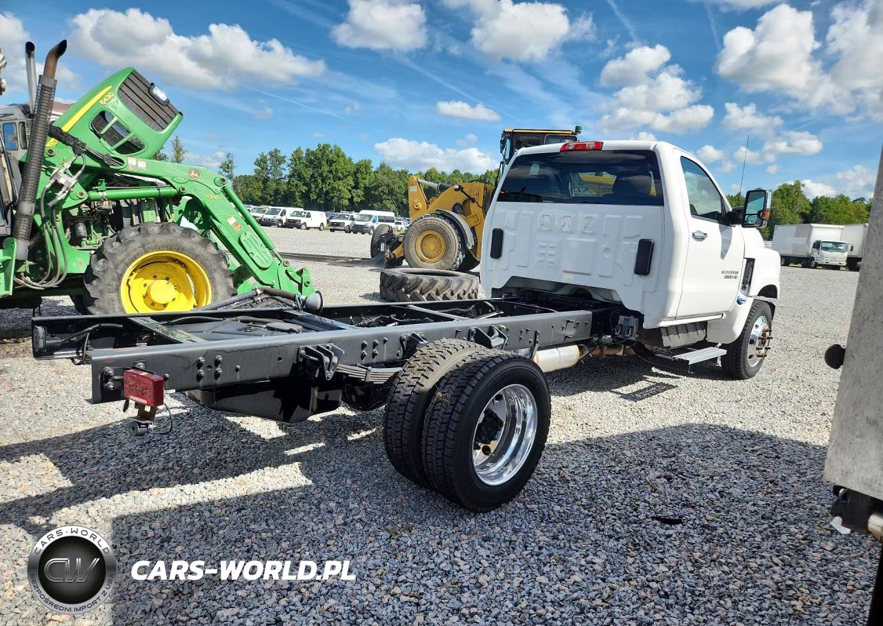 2020 Chevrolet Silverado Medium Duty VIN:1HTKHPVM8LH599650 - 3