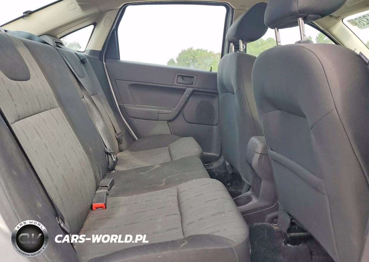 2008 Ford Focus Se VIN:1FAHP35N98W242790 - 10