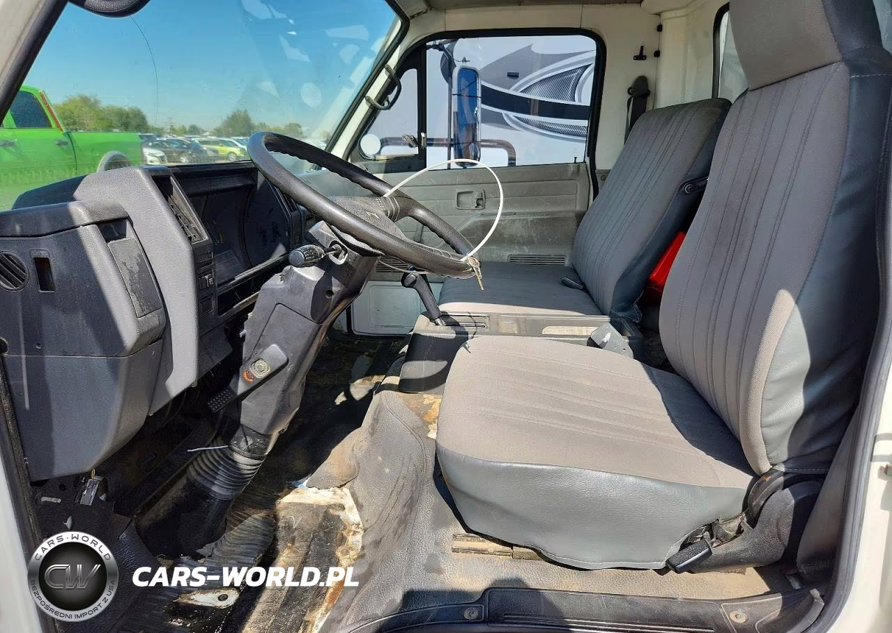 1994 Isuzu Npr Box Truck VIN:4KLB4B1A3RJ000050 - 7