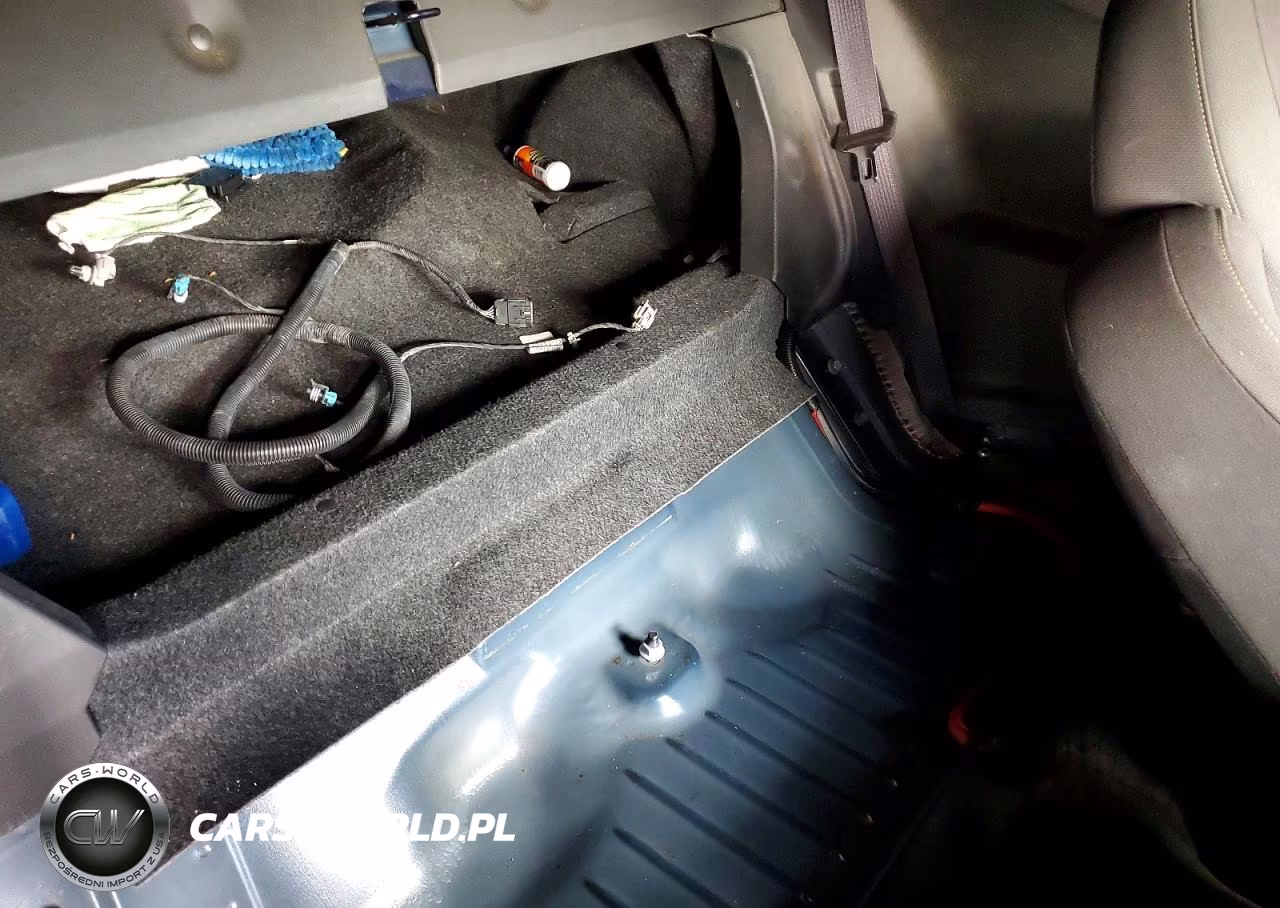 2015 Chevrolet Camaro Ls VIN:2G1FB1E38F9300082 - 10