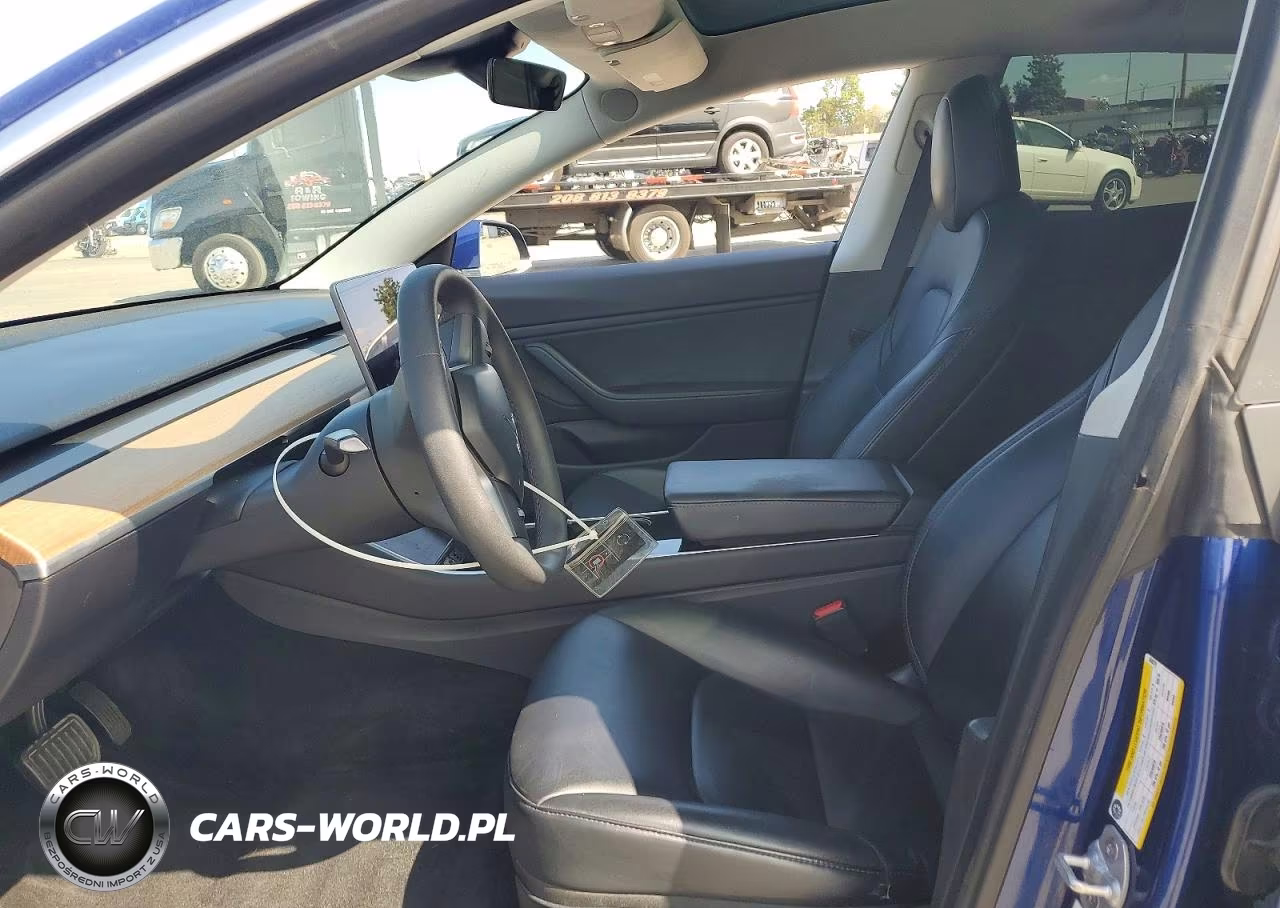 2020 Tesla Model 3 VIN:5YJ3E1EB1LF636379 - 7