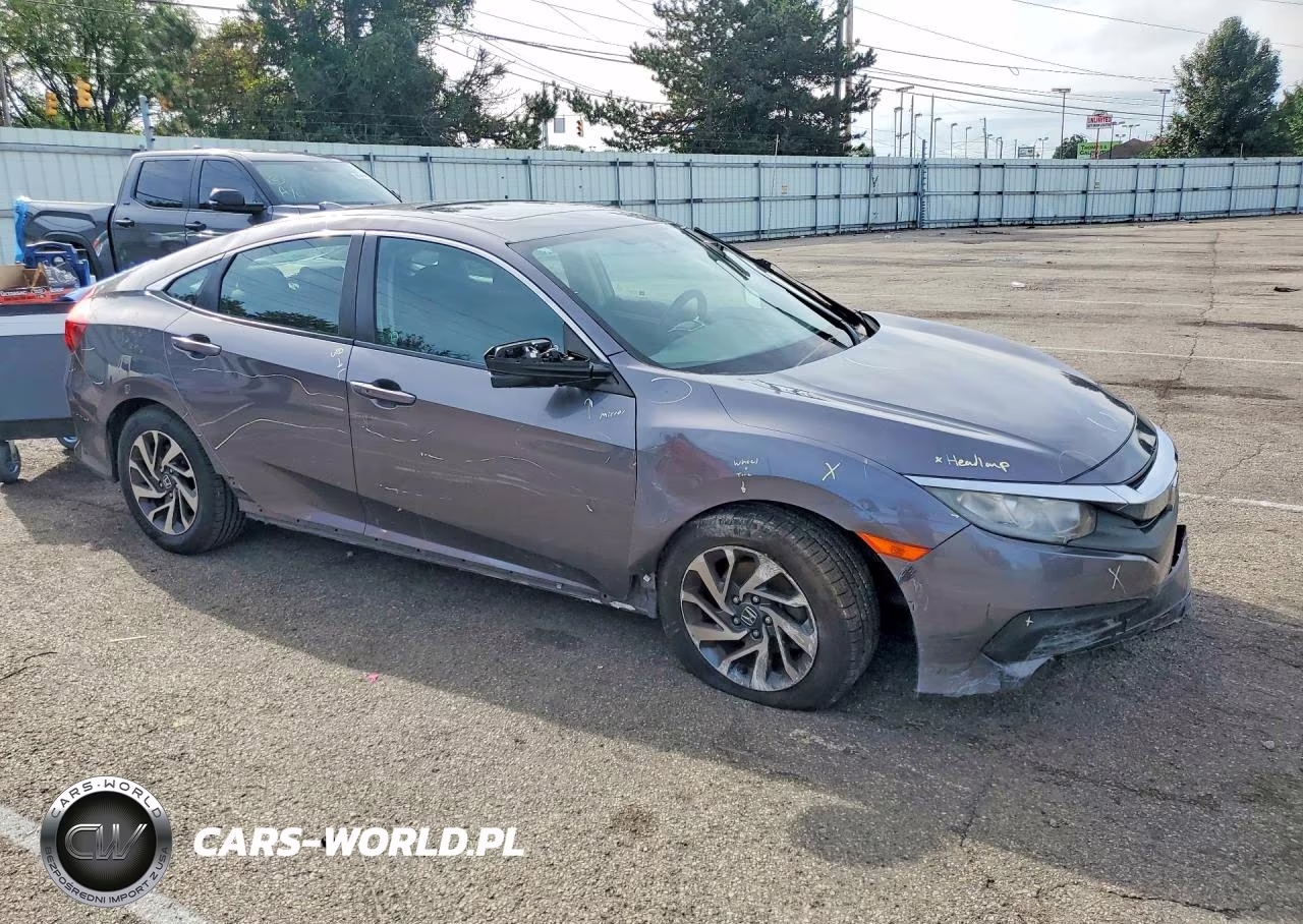 2017 Honda Civic Ex VIN:19XFC2F79HE041599 - 4