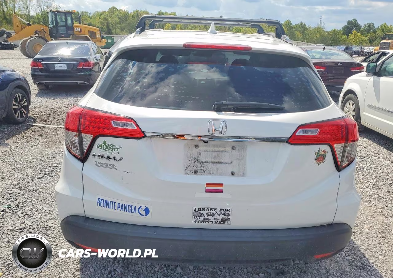 2020 Honda Hr-V Lx VIN:3CZRU5H33LM707385 - 6
