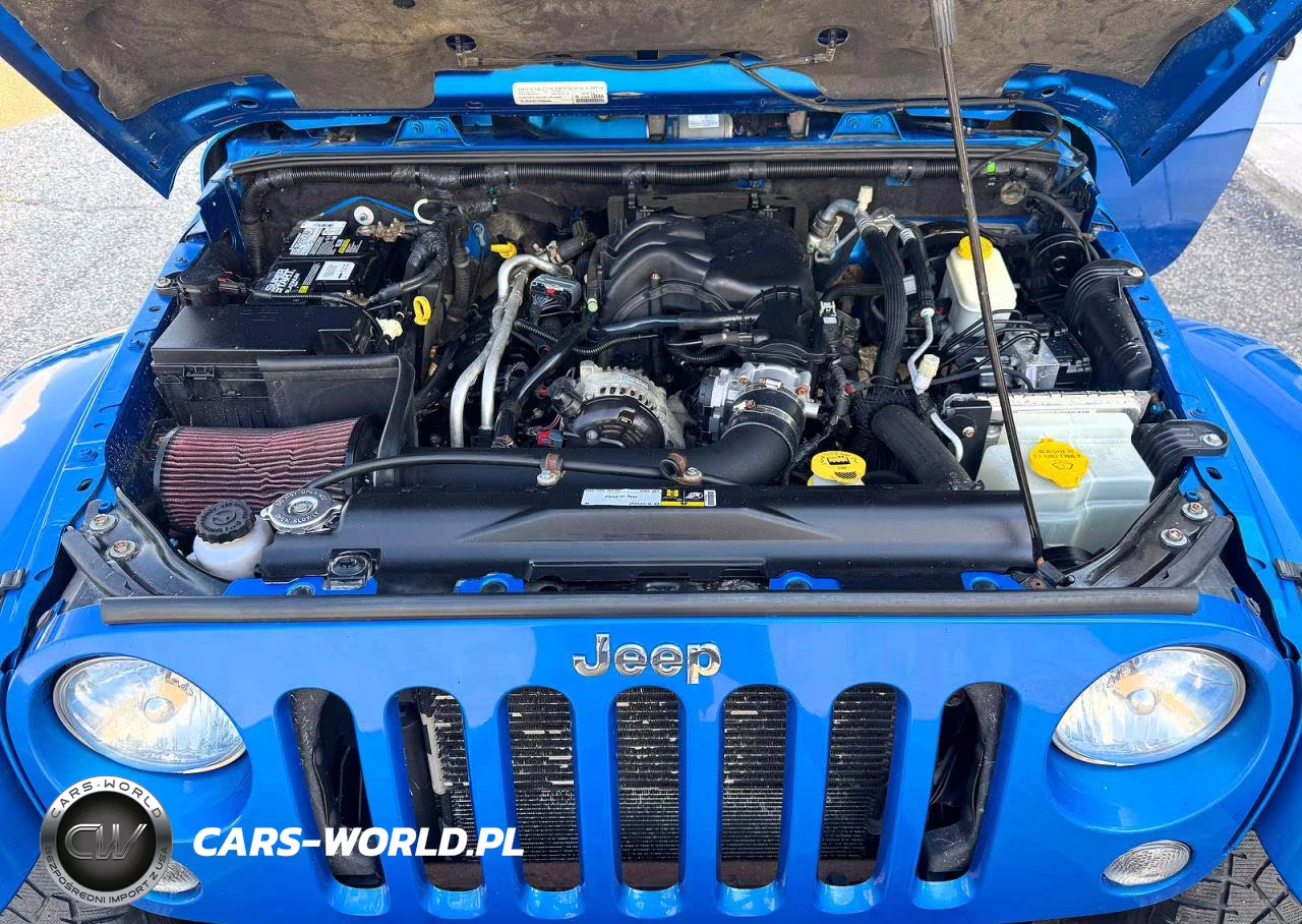 2015 Jeep Wrangler Unlimited Sahara VIN:1C4BJWEG5FL591285 - 7