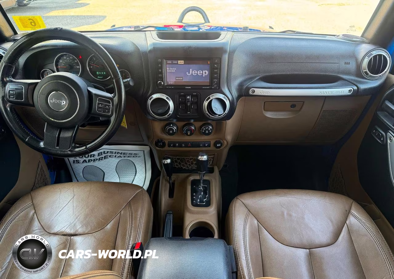 2015 Jeep Wrangler Unlimited Sahara VIN:1C4BJWEG5FL591285 - 9