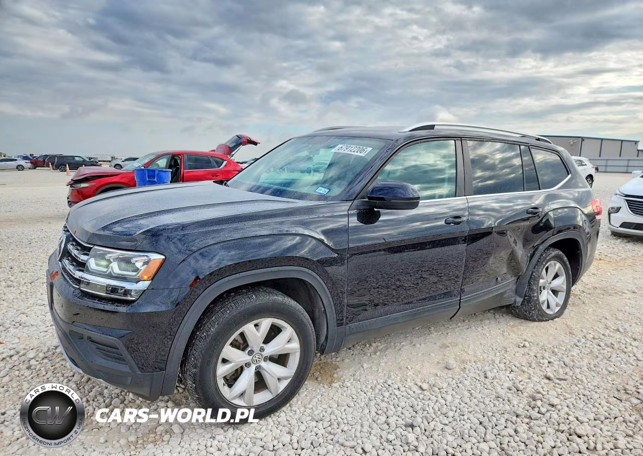 2018 Volkswagen Atlas VIN:1V2BR2CA3JC509206 - 1