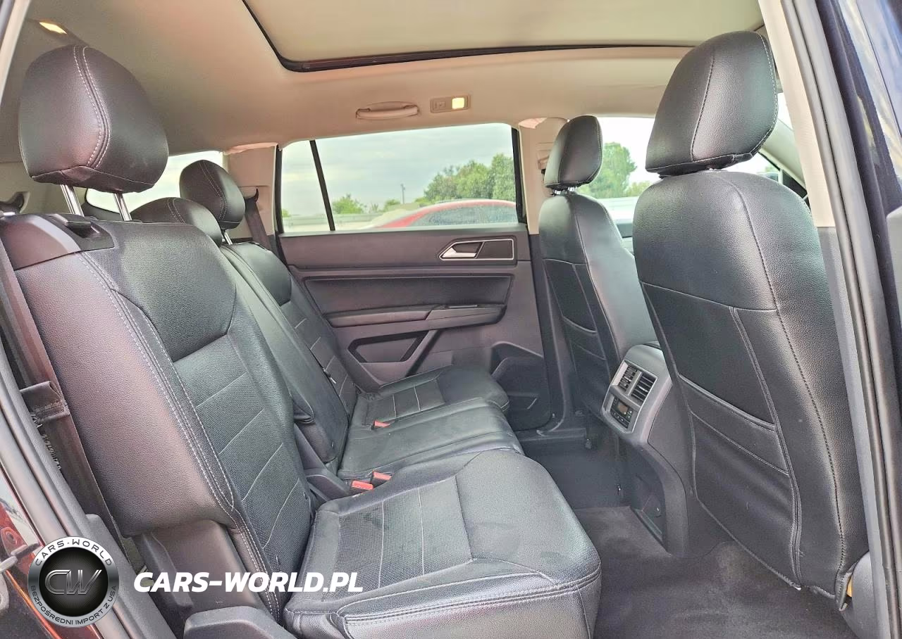 2018 Volkswagen Atlas VIN:1V2BR2CA3JC509206 - 11
