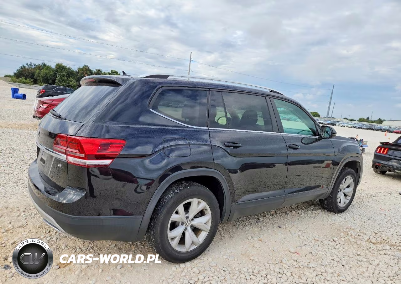 2018 Volkswagen Atlas VIN:1V2BR2CA3JC509206 - 3